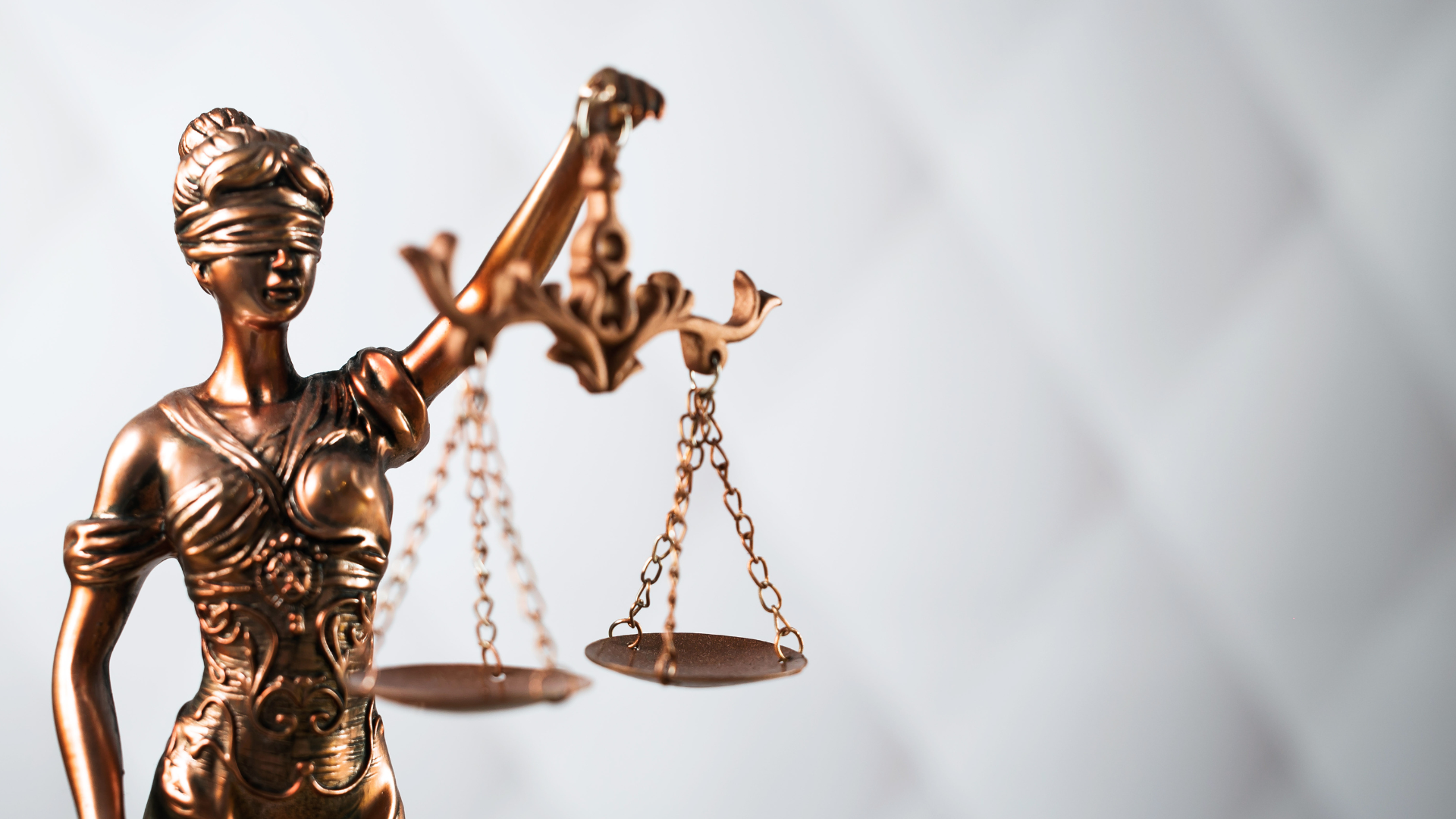 Short Course TN - Law for non Lawyers